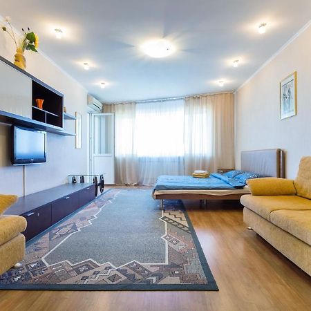 Apartments On Darnitsa كييف الغرفة الصورة