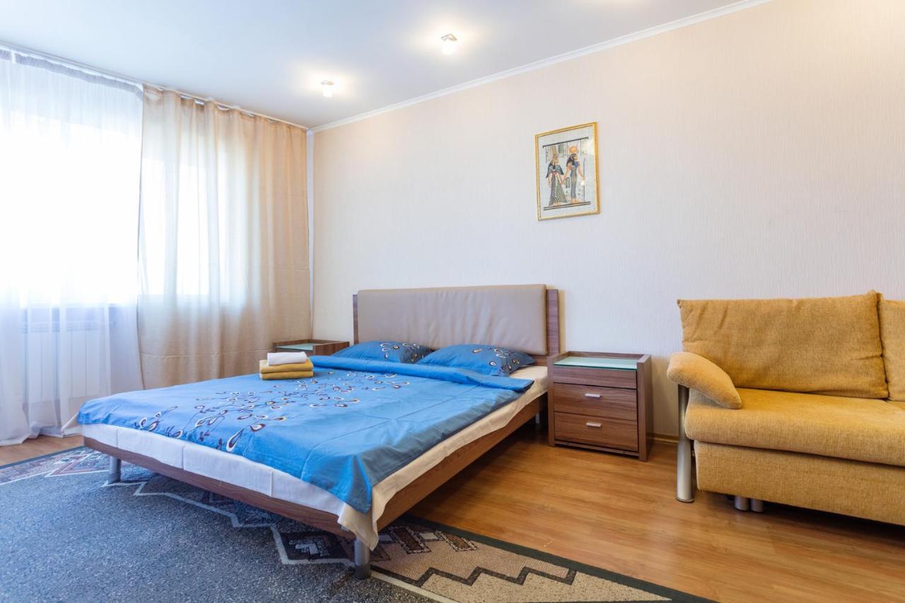 Apartments On Darnitsa كييف الغرفة الصورة