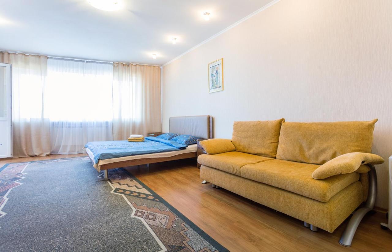Apartments On Darnitsa كييف الغرفة الصورة